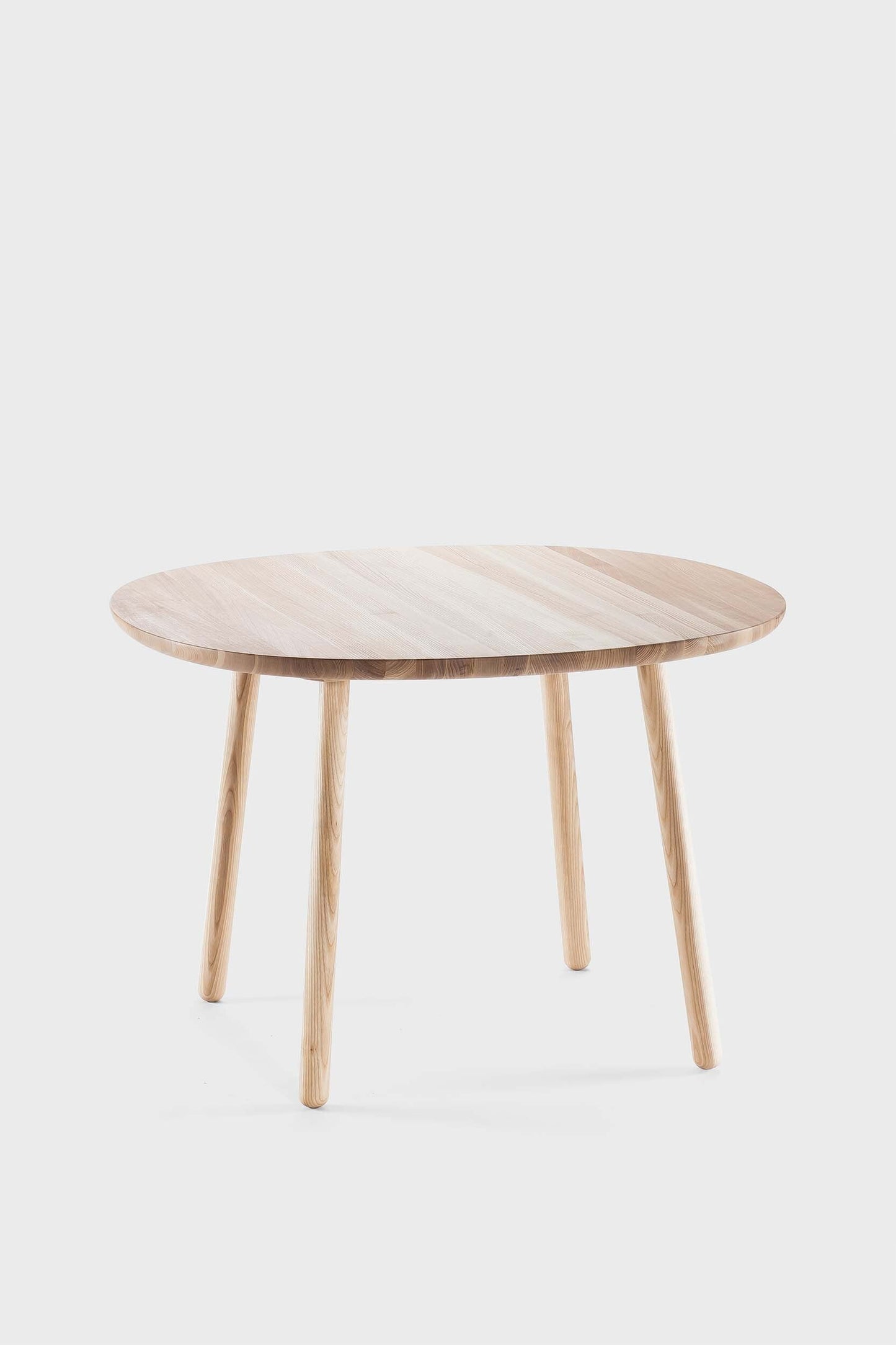 Naïve Dining Table